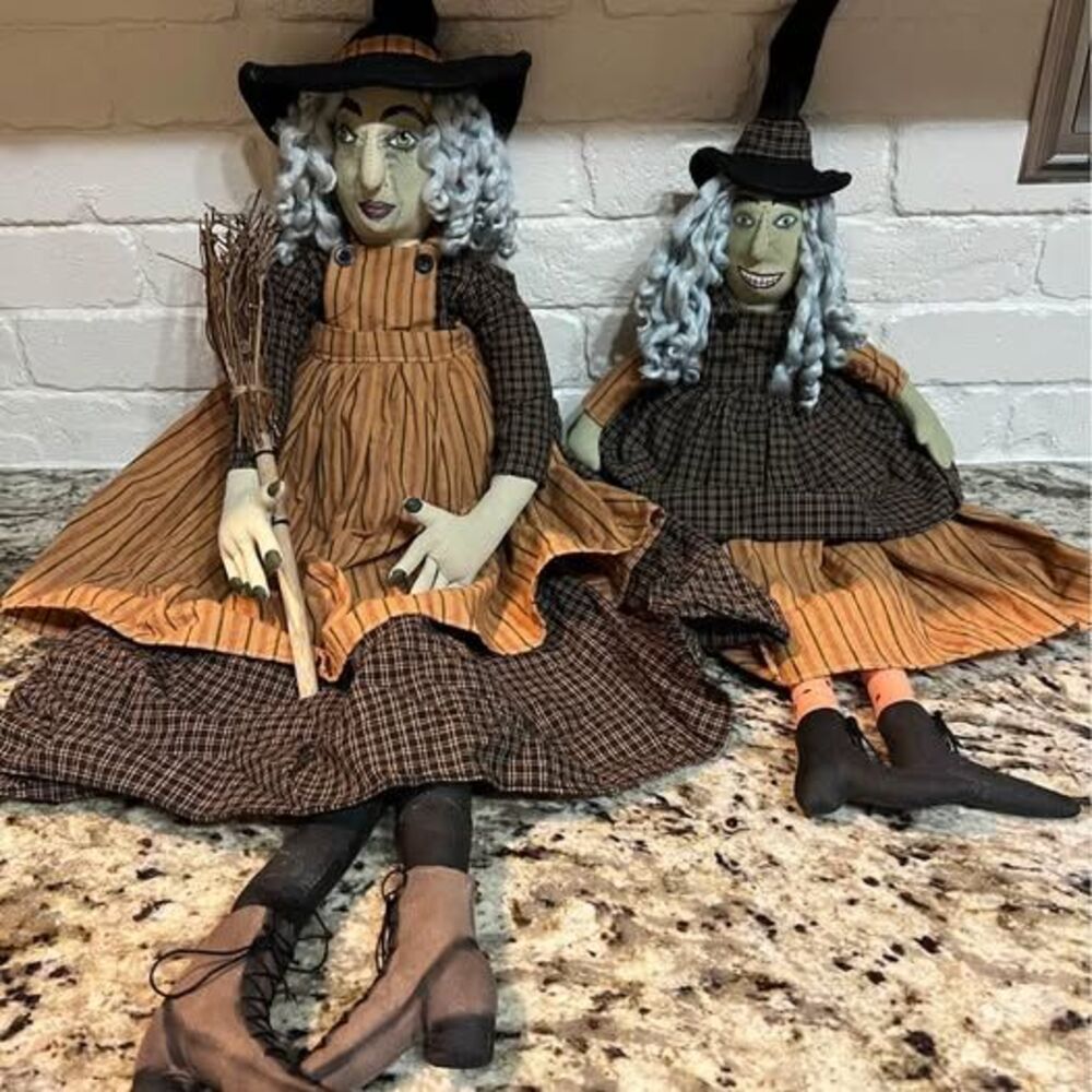 2 Joe Spenser Gathered Traditions Folk Art handmade witch dolls Halloween